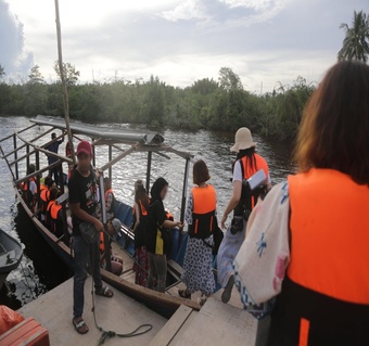 코타키나발루 반딧불 투어: 맹글로브 숲에서 만나는 자연의 마법