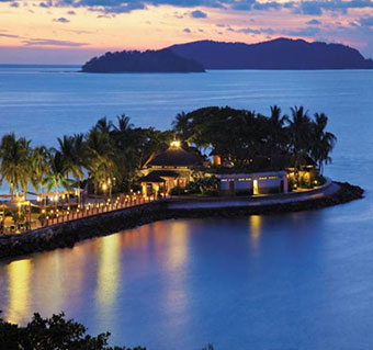 샹그릴라 탄중아루(3박 이상)