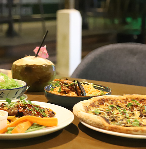 징 선셋 바 워터프론트